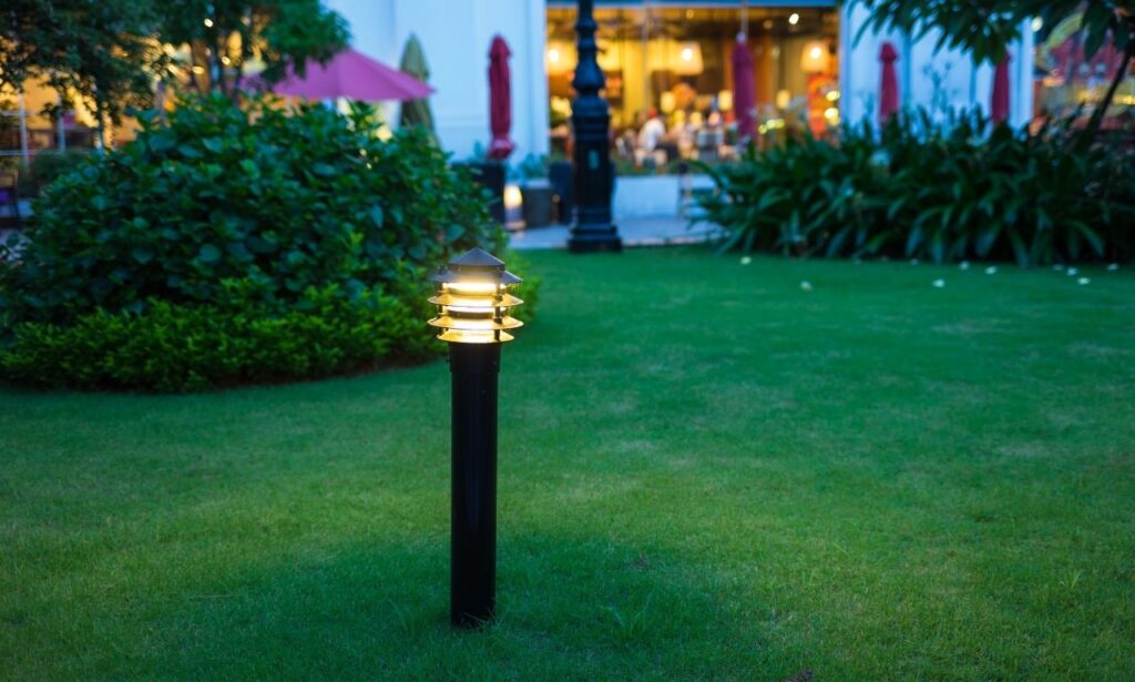 How to charge solar lights without sun